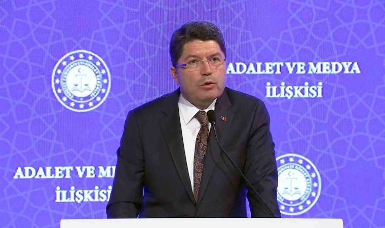 Bakan Tunç: Yüksek standartlı demokrasi yolunda emin adımlarla ilerlememizi sağlayacak yeni bir anayasaya ihtiyacımız var”