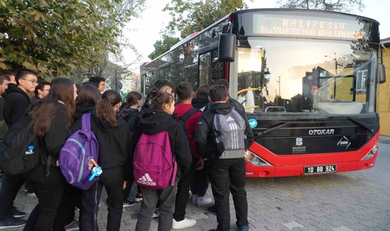 Balıkesir Büyükşehirin ulaşım desteği aileleri sevindirdi