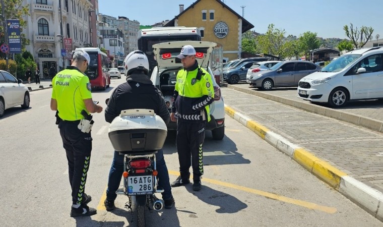 Bandırmada motosiklet ve motorlu bisiklet denetimleri yoğunlaştı