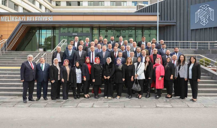 Başkan Palancıoğlu, muhtarları Melikgazi Belediyesinde misafir etti