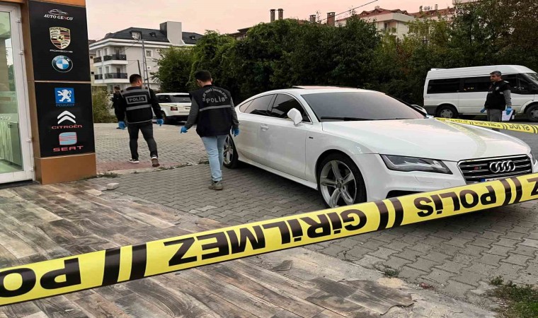 Beylikdüzünde alacak verecek meselesi kanlı bitti: 1 yaralı