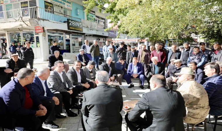 Bitlis Valisi Karakaya, Tatvanda esnaf ve vatandaşlarla bir araya geldi