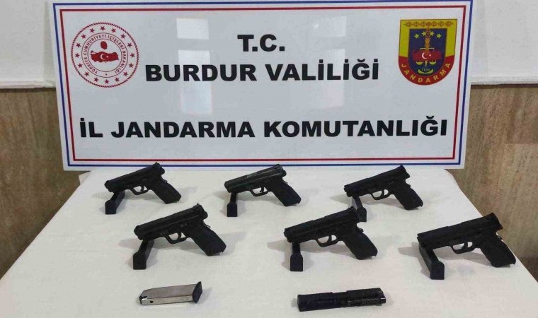 Burdurda uyuşturucu ve kaçakçılık operasyonu: 3 şüpheli tutuklandı