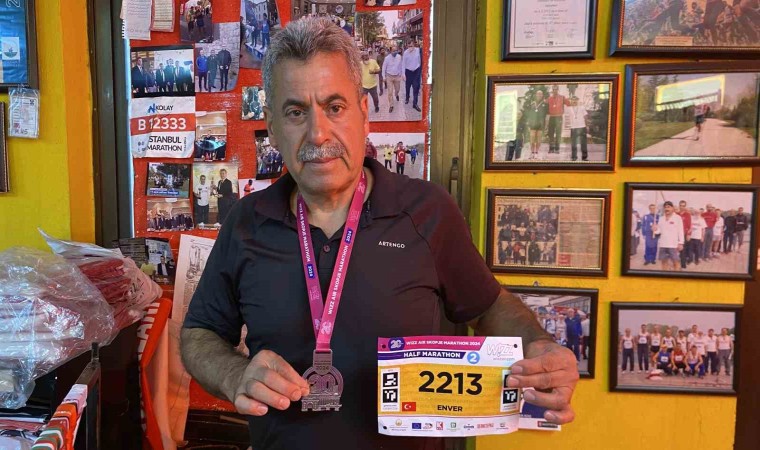 Bursalı esnaf yarı maratonda Türkiyeyi temsil etti