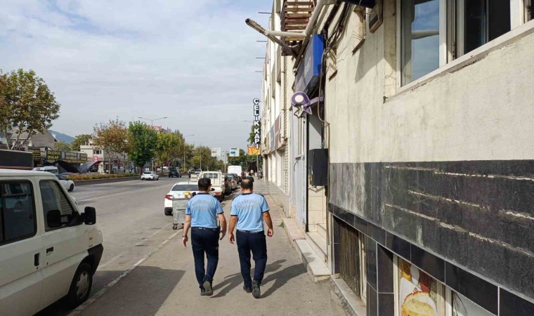 Büyükşehir zabıta ekiplerinden seyyara geçit yok