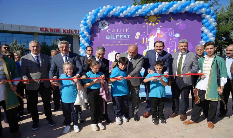 Canik Bilim ve Teknoloji Festivali başladı