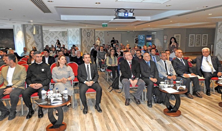 Çeşme Yarımadası Deniz Çevresi Sorunları ve Çözümleri Çalıştayı gerçekleştirildi