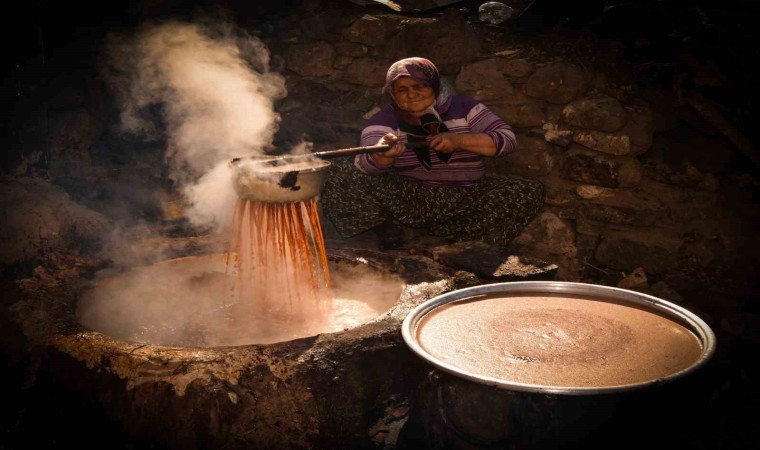 Cumhuriyet Sergisine Manisadan fotoğraf seçildi