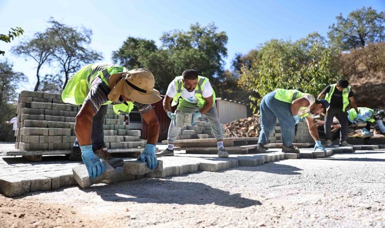 Denizli Büyükşehirde hedef 1 milyon metrekare beton parke taşı