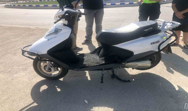 Devrilen motosikletin sürücüsü yaralandı