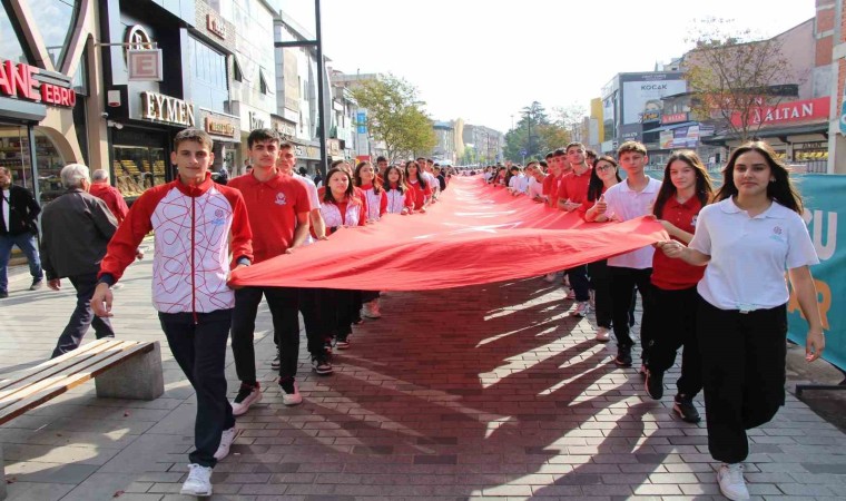 Düzcede Amatör Spor Haftası yürüyüşle başladı