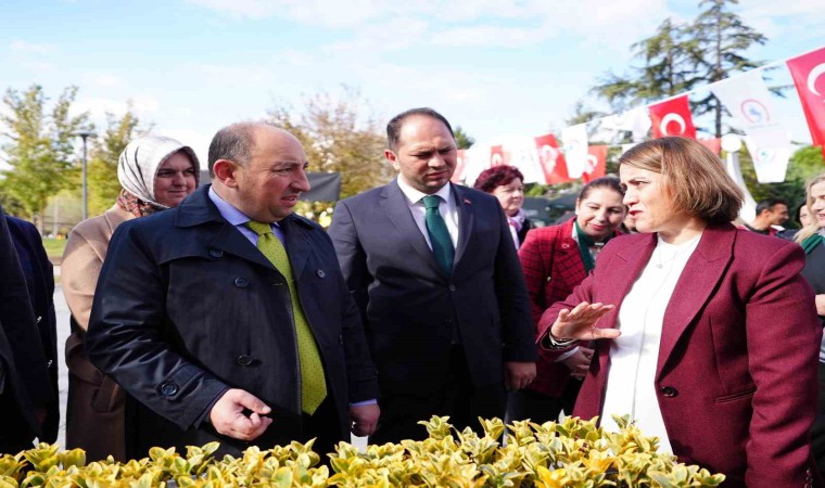 Düzcede tarımın kalbi millet bahçesinde attı