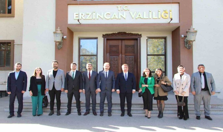 Erzincan Barosunun yeni yönetiminden Vali Aydoğduya ziyaret