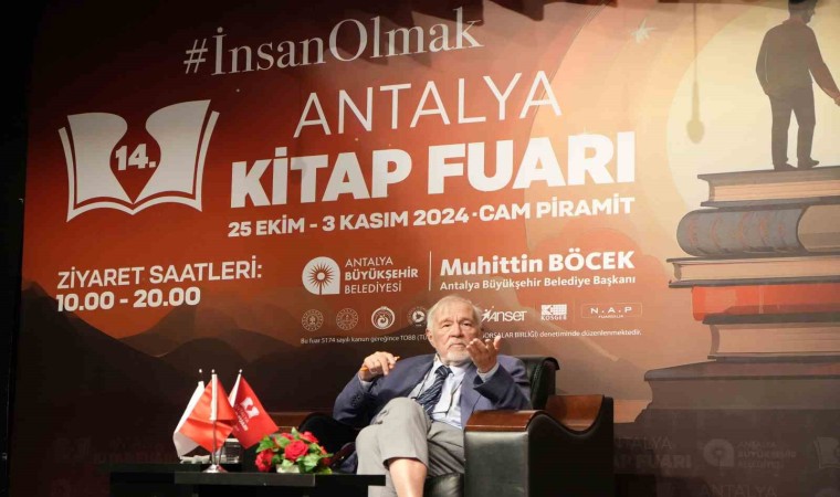 İlber Ortaylıdan gençlere tavsiyeler: Kendinizi yetiştirin, okuyun, dil öğrenin, gezin