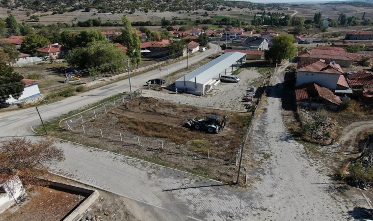 İnönü Belediyesi Dereyalak Mahallesine yeni park kazandırıyor