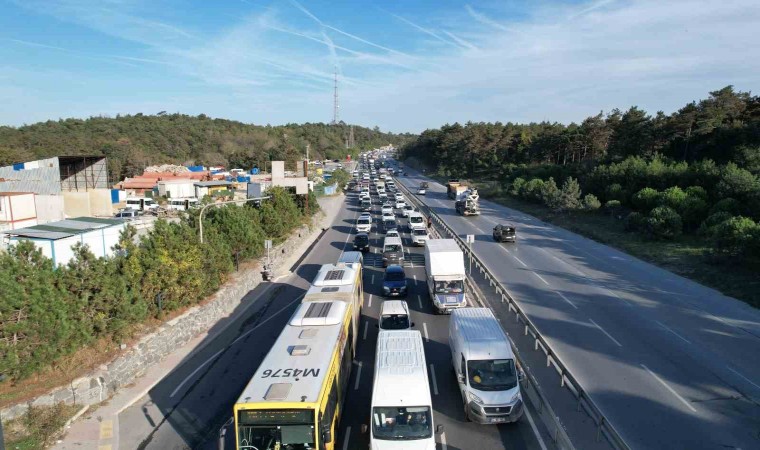 İSKİnin yol çalışması, Arnavutköyün çilesi oldu