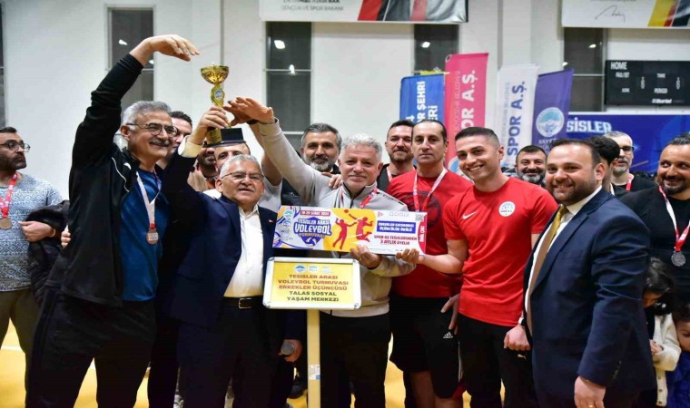 Kayseri, yılın en iyi Avrupa spor şehri seçilerek altın bayrak kazandı