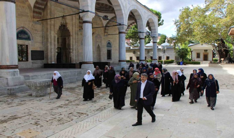 Köylü kadınlardan Amasyada tarih turu: Müzeleri ilk defa gezdiler