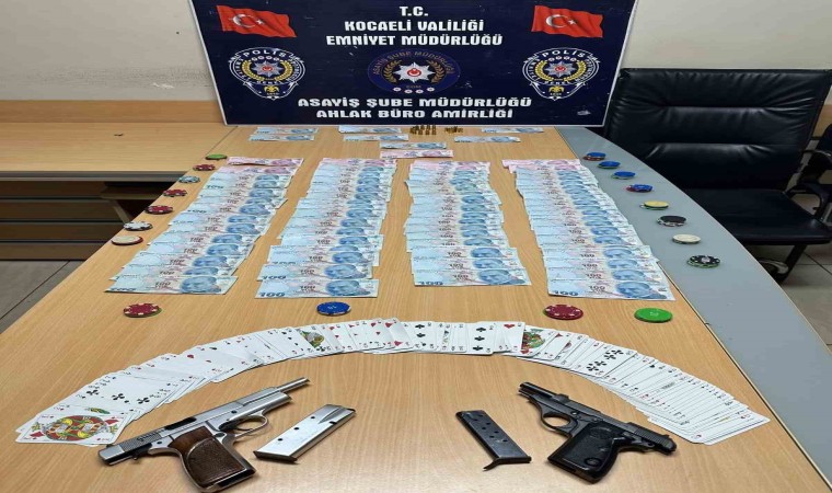 Kumarhaneye dönüşen eve polis baskını