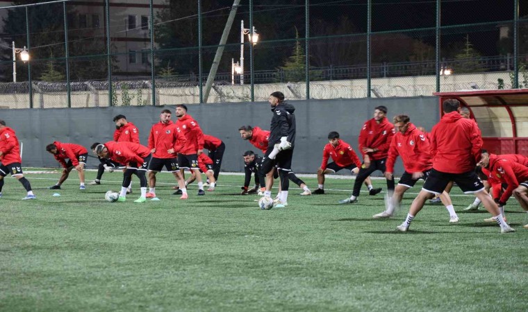 Lige 2de 2 yaparak başlayan Eskişehirspor, evindeki ilk maçta galibiyet istiyor