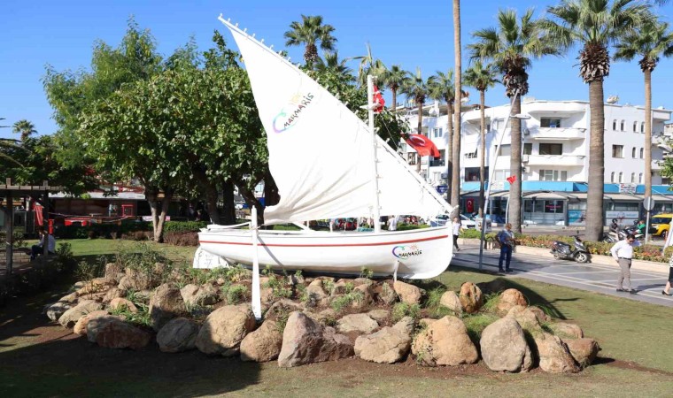 Marmarislilerle 50 yıl sonra buluştu