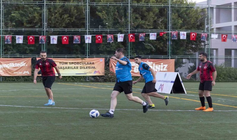 Mersin Büyükşehir Belediyesi 3. Birimler Arası Futbol Turnuvası başladı