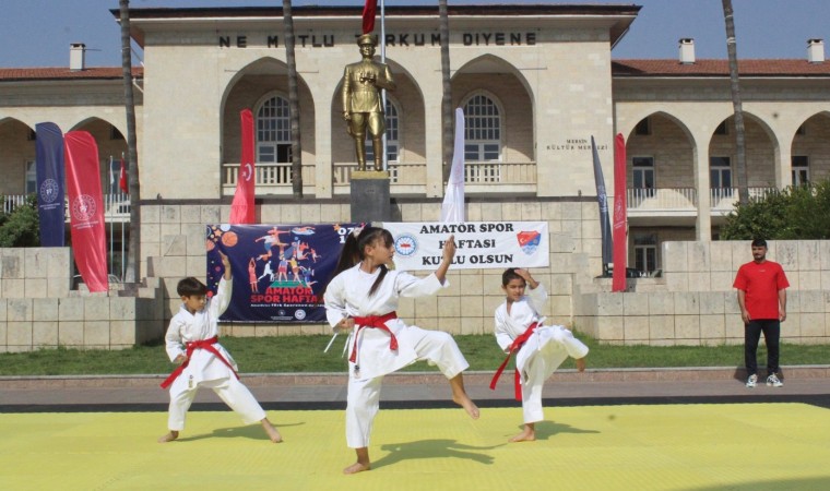 Mersinde Amatör Spor Haftası yürüyüşle başladı