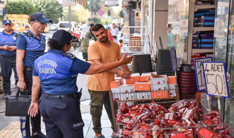 Mersinde kaldırım işgallerine izin verilmiyor