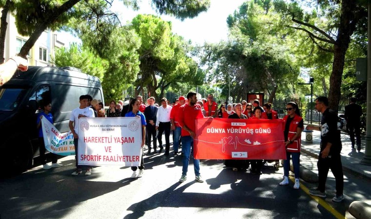 Muğlada Sağlık İçin Harekete Geç yürüyüşüne yoğun katılım