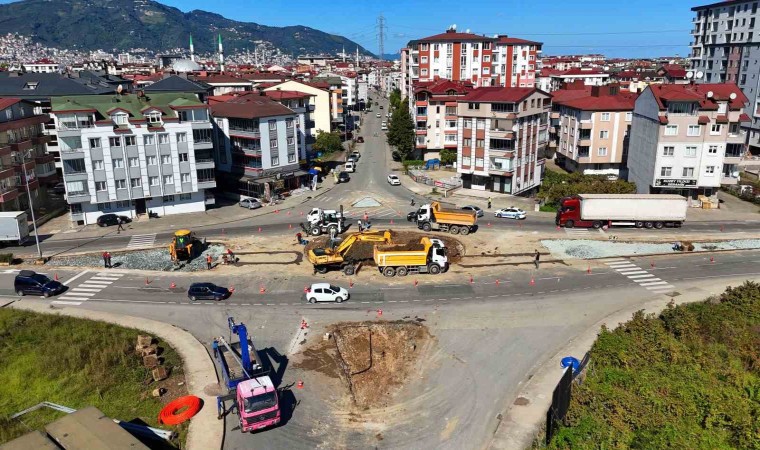 Ordu Büyükşehir Belediyesinden kavşak çalışması