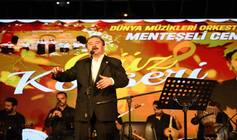 Osmangazide açık havada konser keyfi