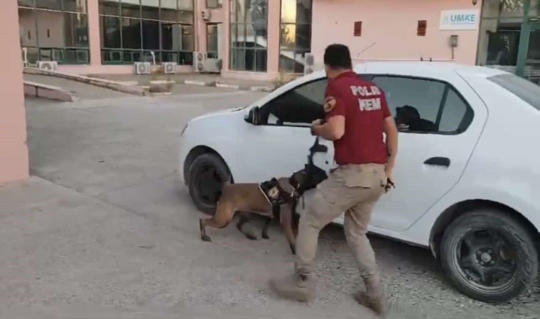 Osmaniyede durdurulan otomobilde 33 kilo 400 gram uyuşturucu çıktı