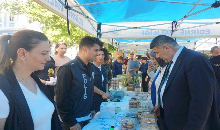 Polis Eşleri Derneği Edirne Şubesinden hayır panayırı