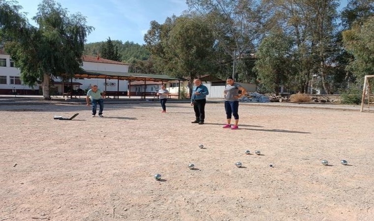 Seydikemerde bocce turnuvası heyecanı başladı