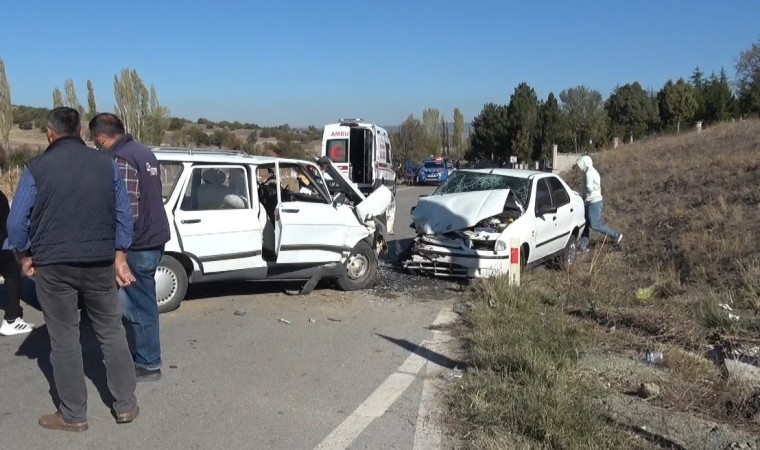 Tavşanlıda trafik kazası 4 yaralı