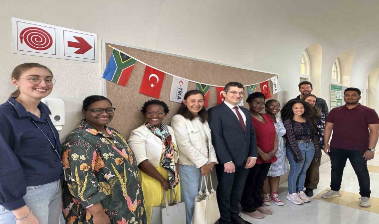 TİKAdan Güney Afrikadaki Stellenbosch Üniversitesine ekipman desteği