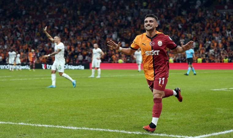 Trendyol Süper Lig: Galatasaray: 1 - Alanyaspor: 0 (İlk yarı)