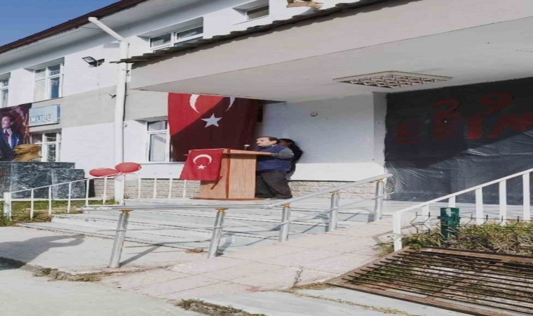 Türkelide 67 yıl önce okuduğu şiiri yeniden seslendirdi