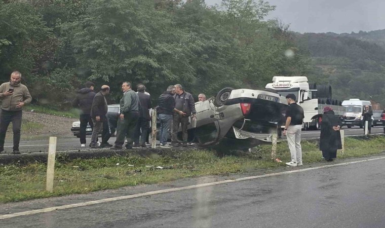 Zonguldakta ıslak zemin kazaya neden oldu