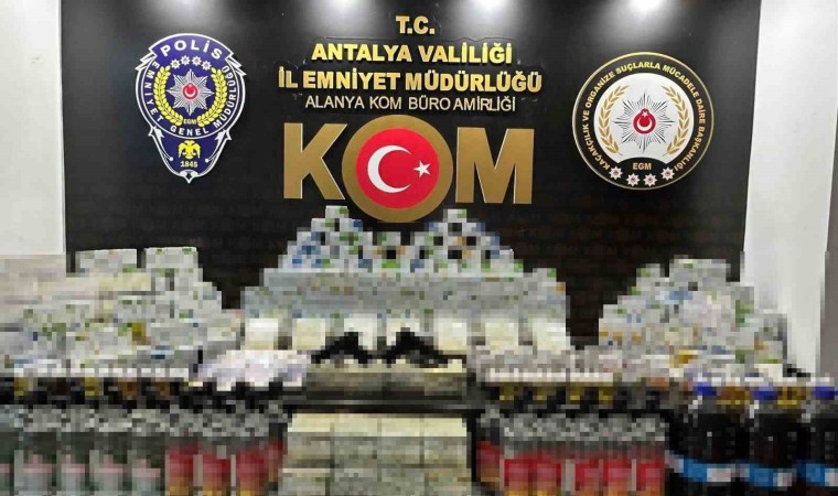 Antalyada çok sayıda gümrük kaçağı malzeme ele geçirildi, 11 şahsa adli işlem yapıldı