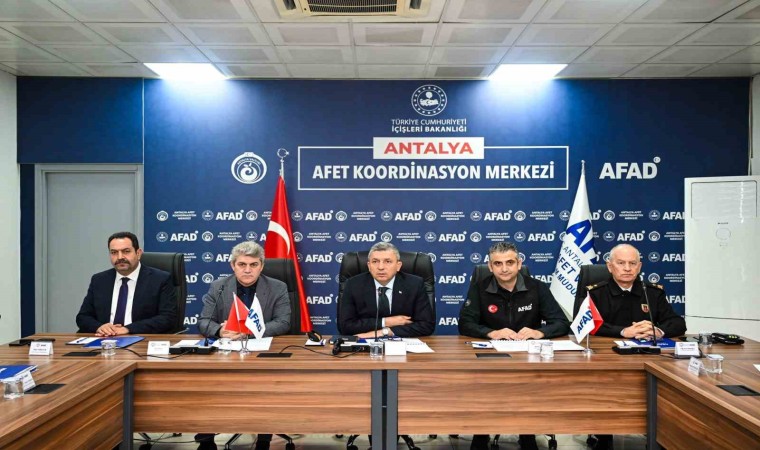 Antalyada İl Afet ve Acil Durum Koordinasyon Kurulu Toplantısı gerçekleştirildi