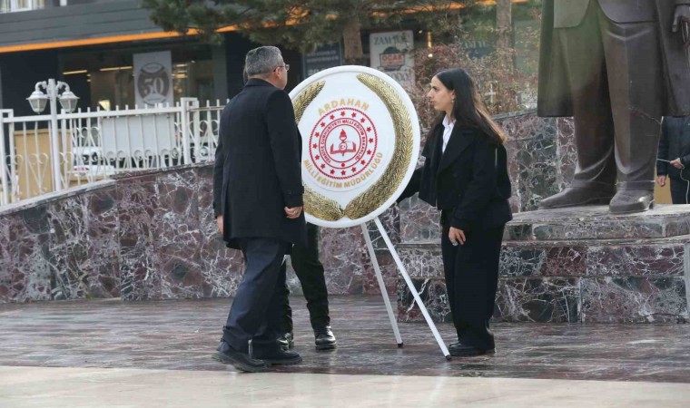 Ardahanda Öğretmenler Günü kutlandı