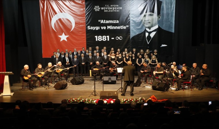 Atatürk sevdiği türkülerle Aydında anıldı