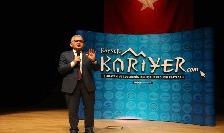 Başkan Büyükkılıç: Kayseri kariyer merkezimiz 1 ayda 305 kişiye istihdam sağladı