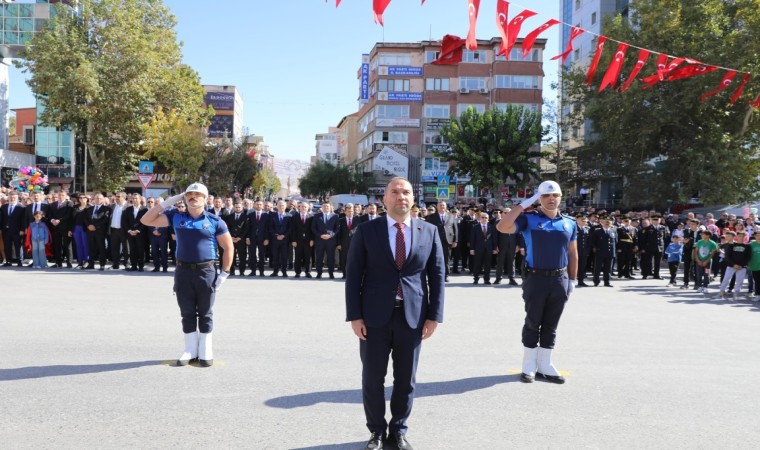 Başkan Özdemirden 10 Kasım Atatürkü Anma Günü ve Atatürk Haftası Mesajı