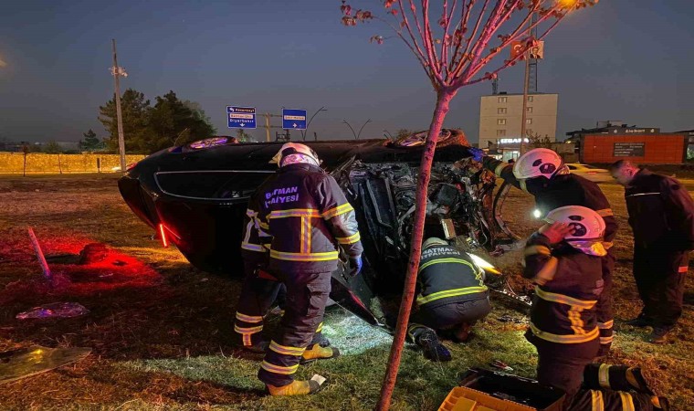 Batmanda kontrolden çıkan otomobil takla attı: 1 yaralı