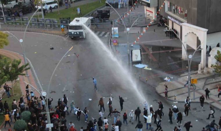 Batmanda yasa dışı toplantı ve gösterilere 10 günlük yasak getirildi