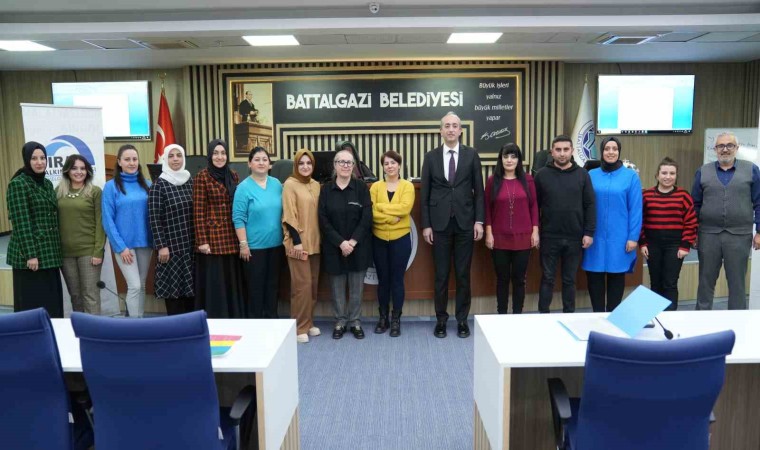 Battalgazi Belediyesinde proje eğitimi tamamlandı