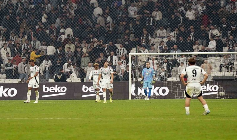 Beşiktaş, Süper Ligde evindeki ilk yenilgisini aldı