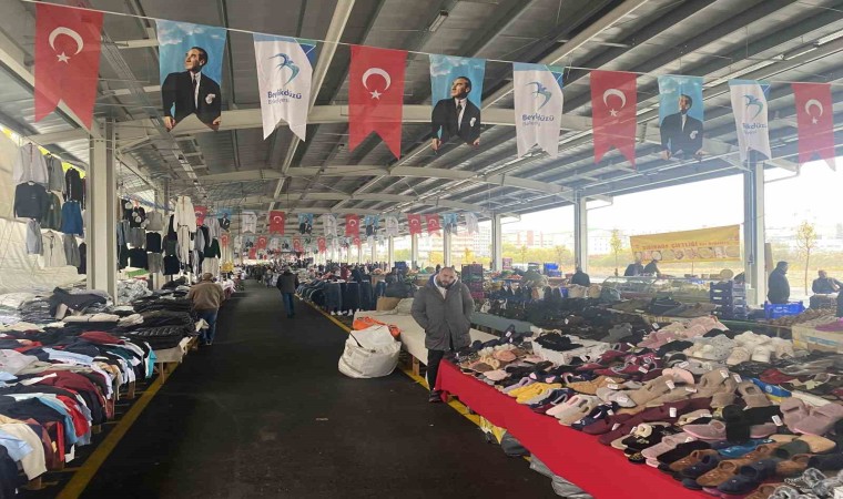 Beylikdüzünde Barış Mahallesi Kapalı Pazar Yerinin açılışı gerçekleştirildi